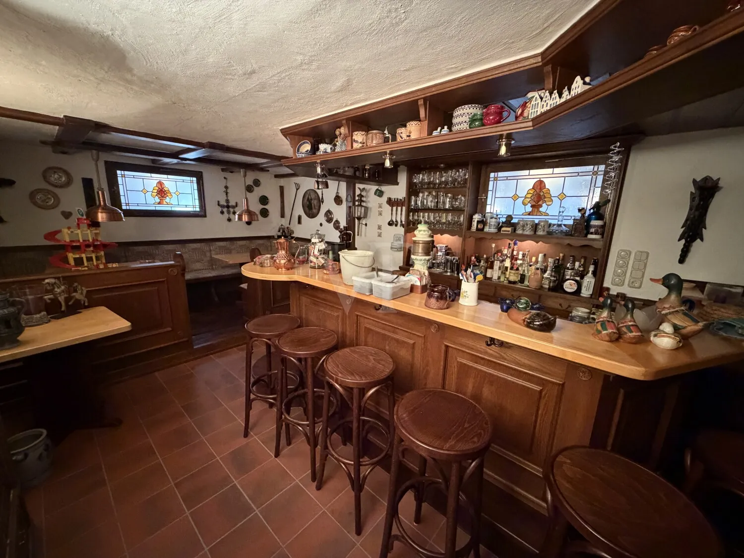 Kellerbar