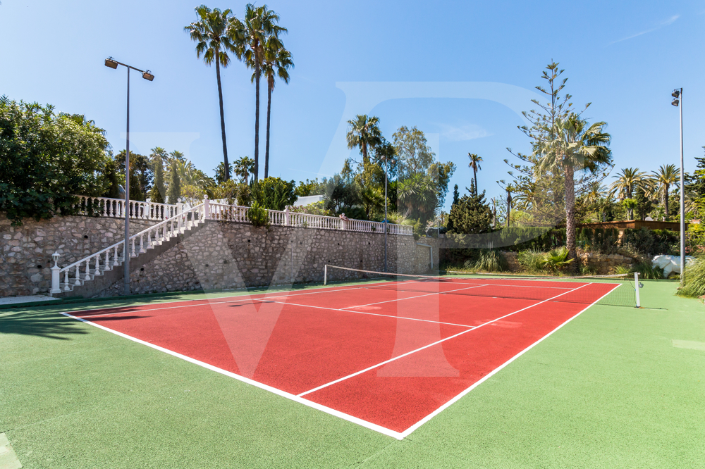 31-Tennis-Court