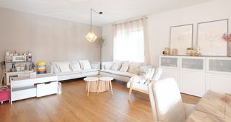 von_poll_real_estate_property_25162001_image_5