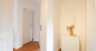 von_poll_real_estate_property_25162001_image_10