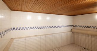von_poll_real_estate_property_25162007_image_16