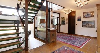 von_poll_real_estate_property_25162007_image_4