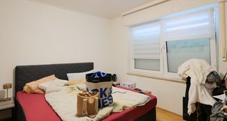 von_poll_real_estate_property_25162009_image_8