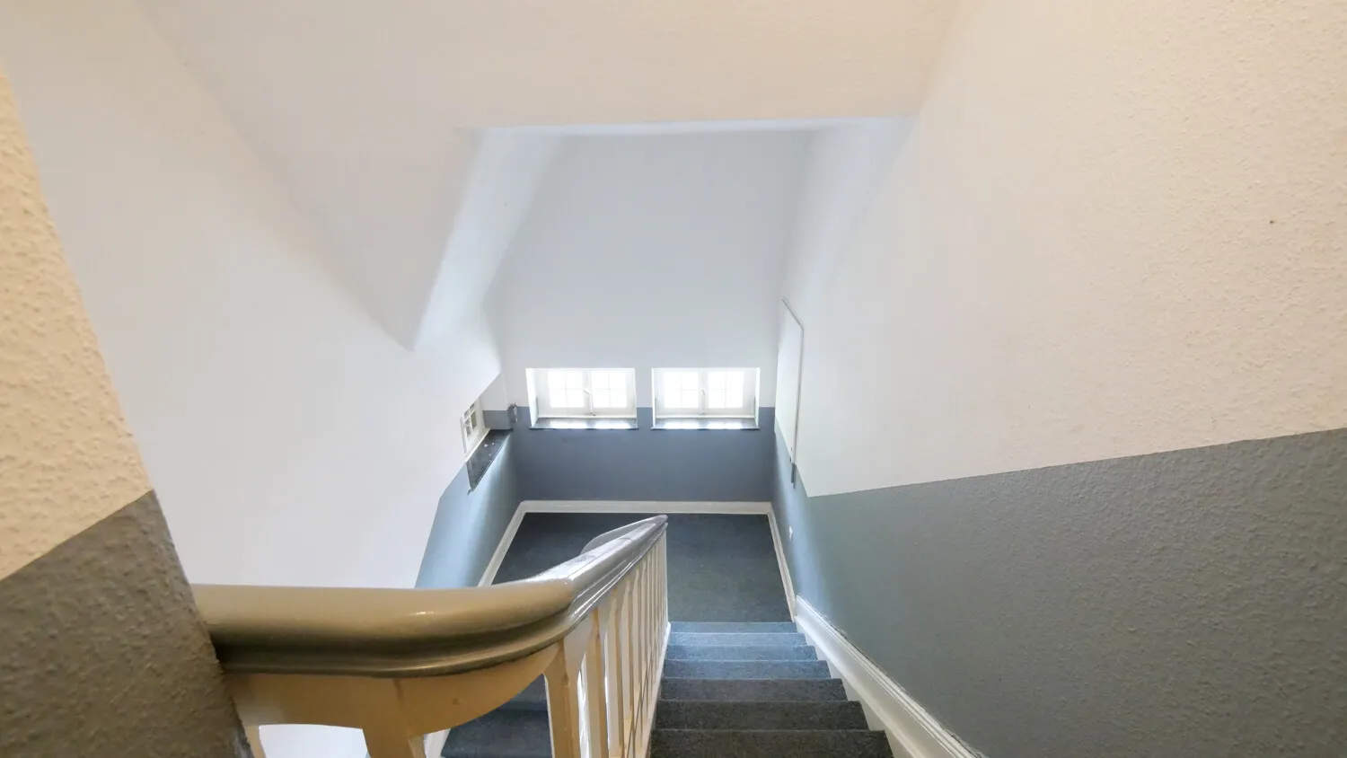 Treppenhaus DG