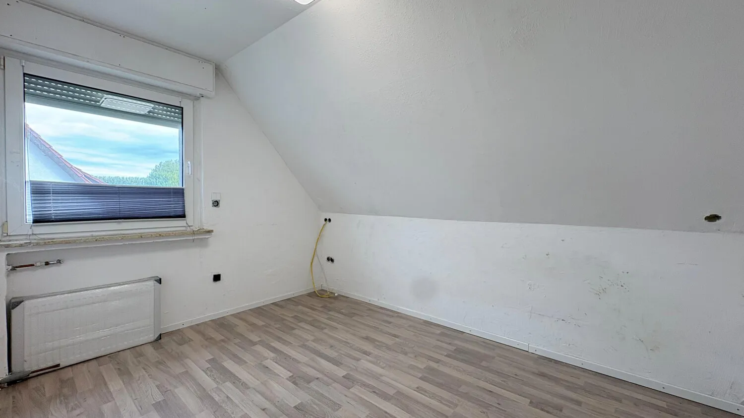 Schlafzimmer 2 OG