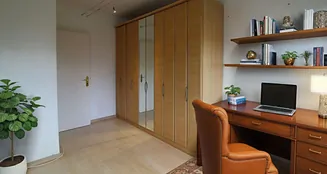 von_poll_real_estate_property_25157012_image_9