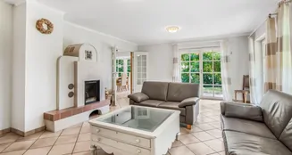 von_poll_real_estate_property_25157011_image_9