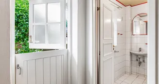 von_poll_real_estate_property_25157011_image_7