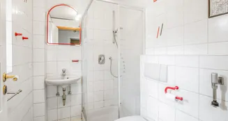 von_poll_real_estate_property_25157011_image_6