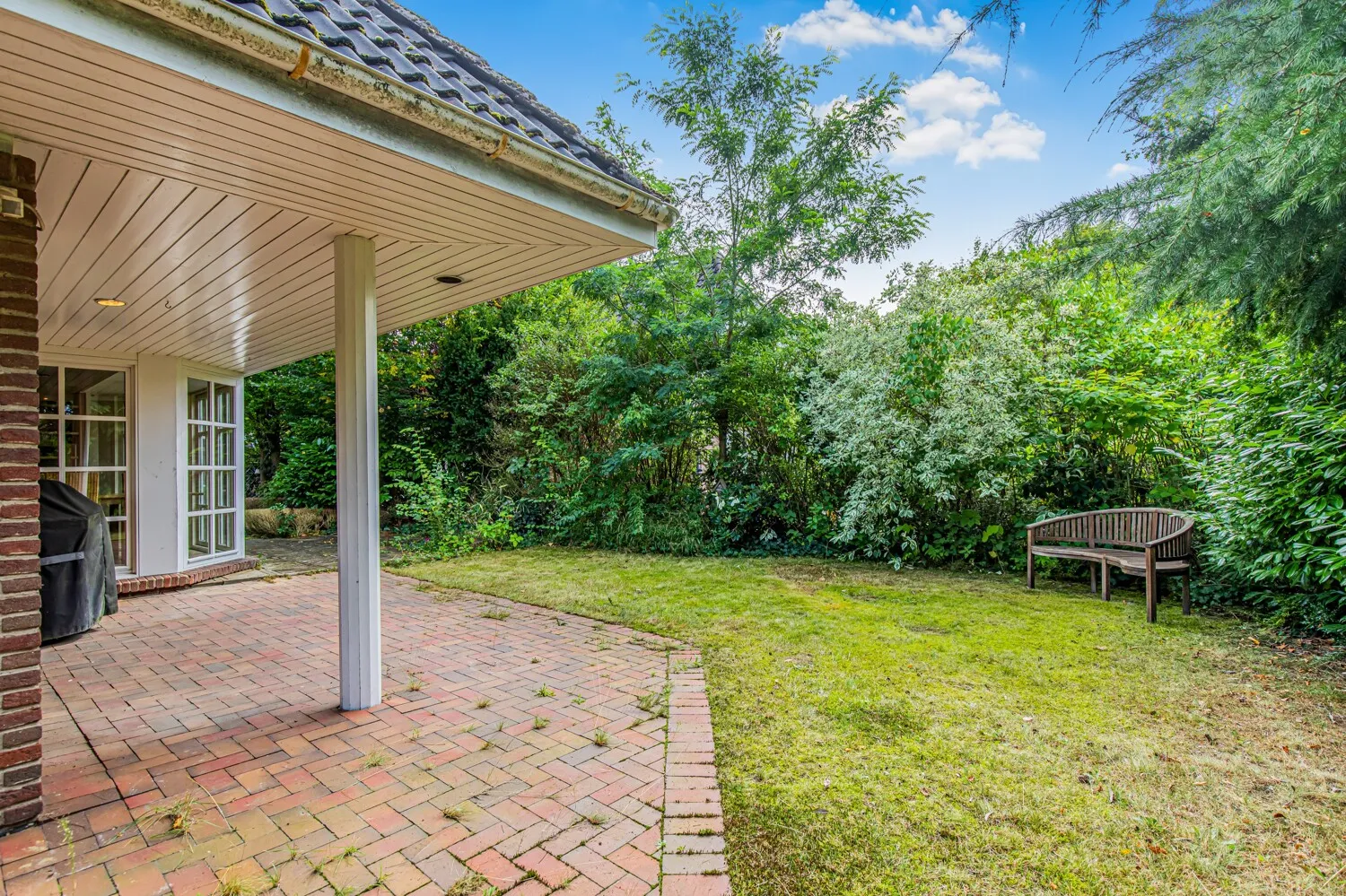 Weitere Grundstücksansicht