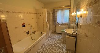 von_poll_real_estate_property_25157015_image_7