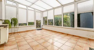 von_poll_real_estate_property_25157019_image_14