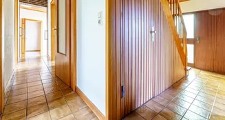 von_poll_real_estate_property_25157019_image_2