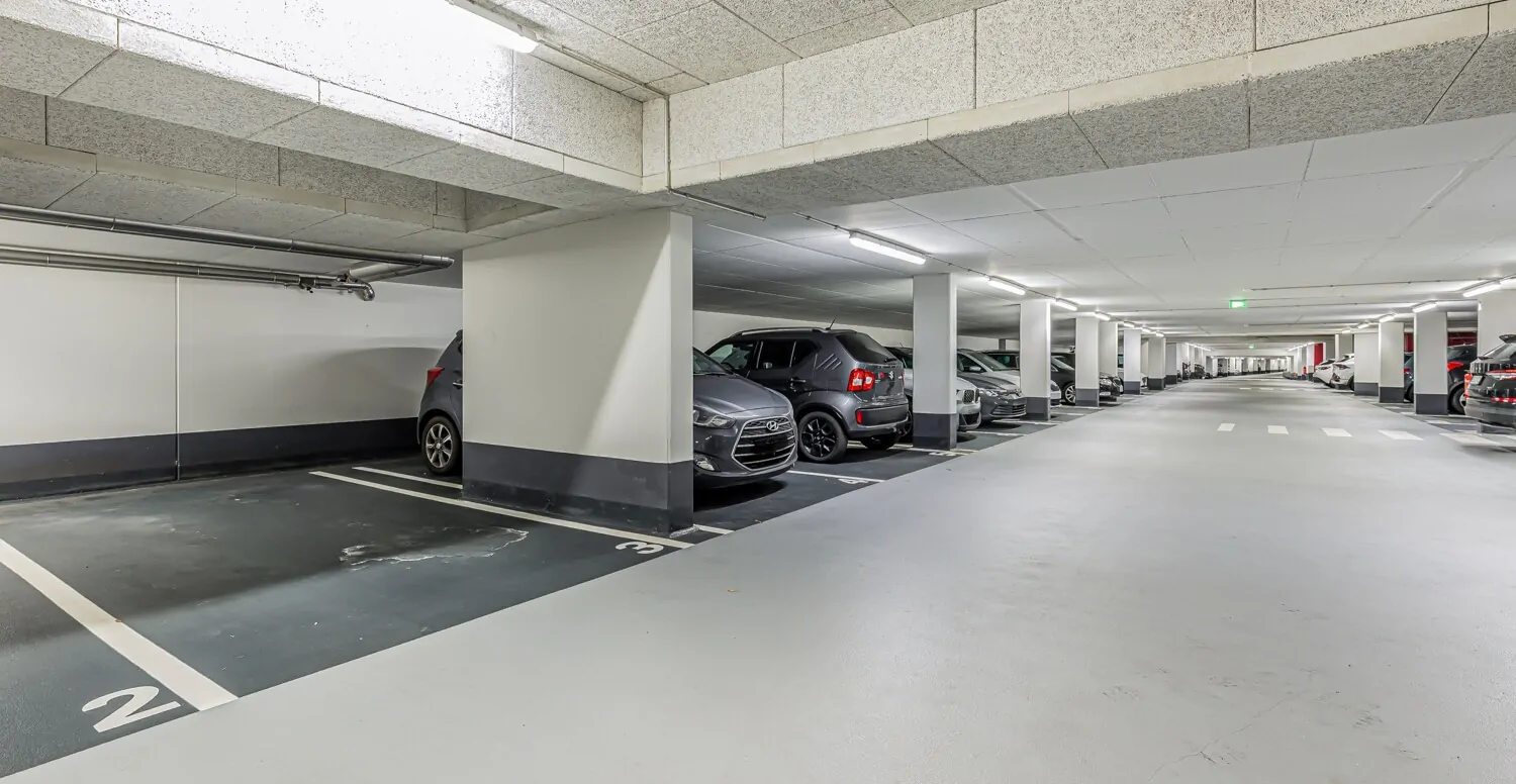 2 Pkw-Stellplätze direkt in der Tiefgarage