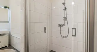 von_poll_real_estate_property_25157021_image_18