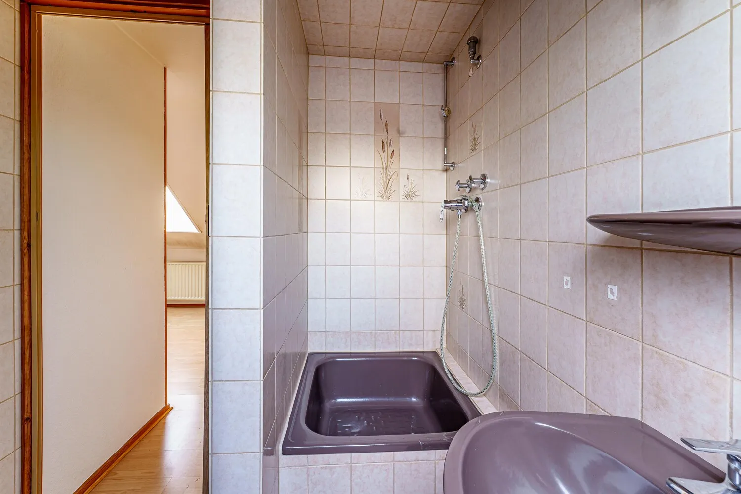 Ansicht Badezimmer im DG