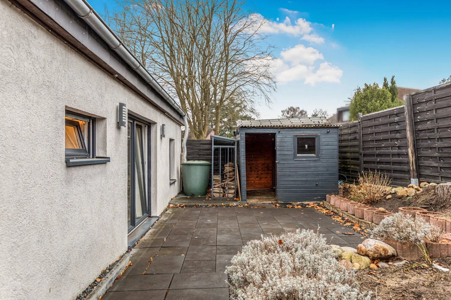 Blick aufs Gartenhaus