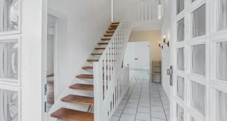 von_poll_real_estate_property_25157014_image_2