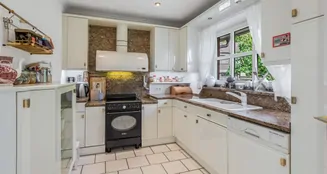 von_poll_real_estate_property_25157014_image_8