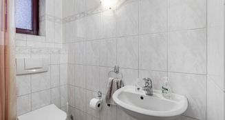 von_poll_real_estate_property_24157004_image_4