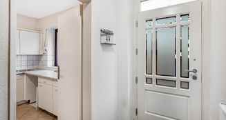 von_poll_real_estate_property_24157004_image_2