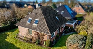 von_poll_real_estate_property_25157002_image_0