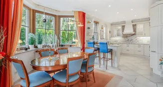 von_poll_real_estate_property_25157013_image_8