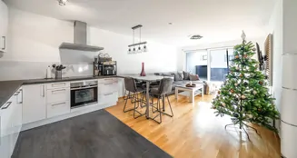 von_poll_real_estate_property_25455052_image_5