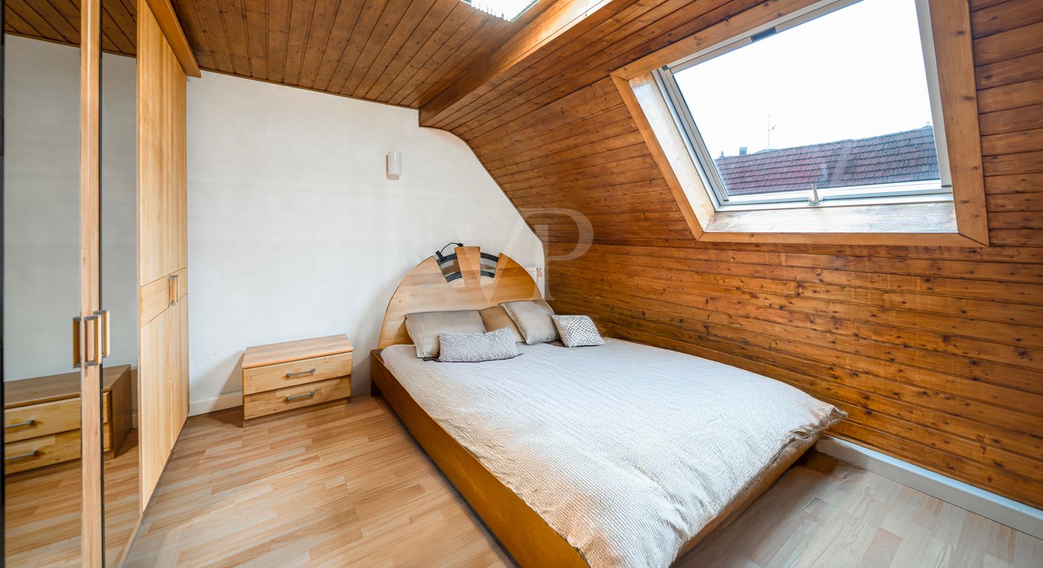 DG - Schlafzimmer