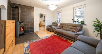 von_poll_real_estate_property_24455058_image_0