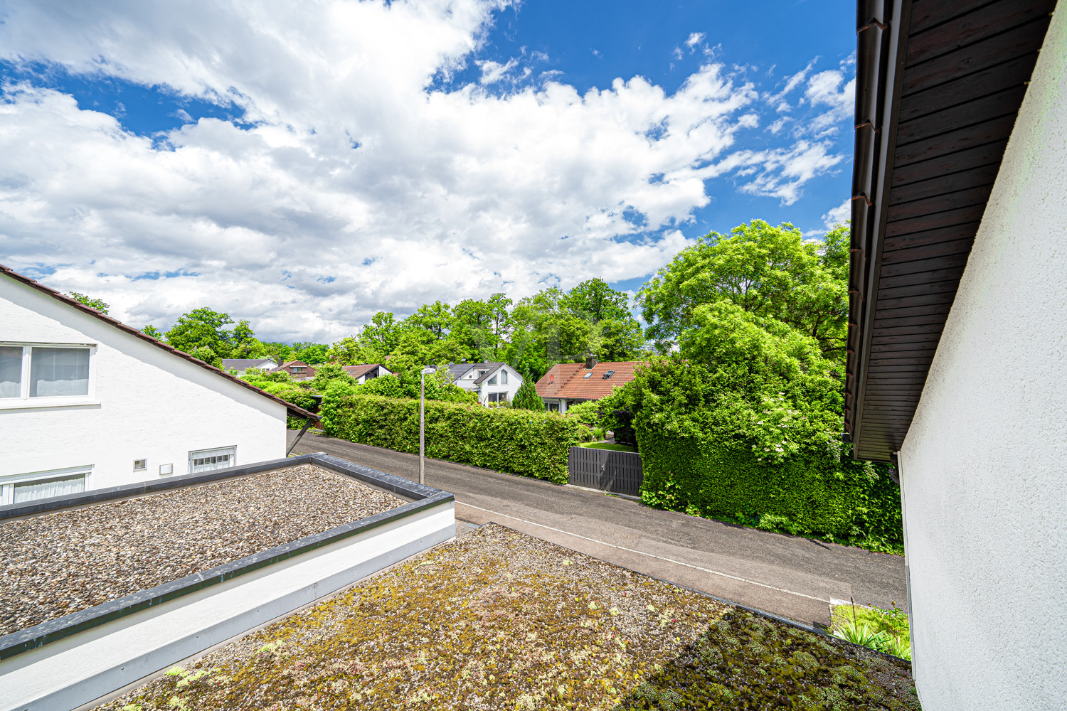 Dachgeschoss - 2. Kinderzimmer Blick vom Balkon