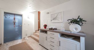 von_poll_real_estate_property_24455056_image_2