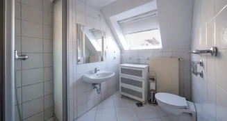 von_poll_real_estate_property_24455052_image_12