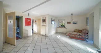 von_poll_real_estate_property_24455052_image_1