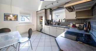 von_poll_real_estate_property_24455052_image_0