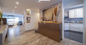 von_poll_real_estate_property_24455059_image_0