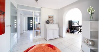 von_poll_real_estate_property_25455033_image_3