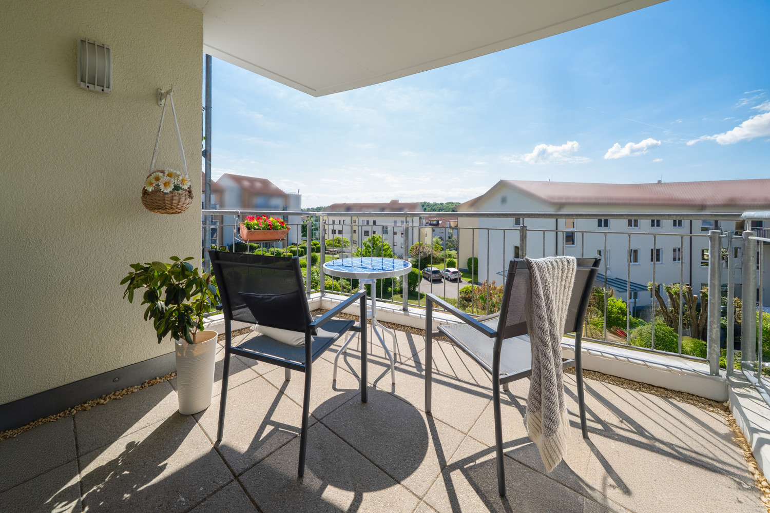 Balkon mit Süd-Ausrichtung