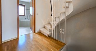 von_poll_real_estate_property_25455037_image_13