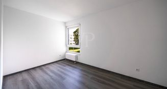 von_poll_real_estate_property_25455019_image_7