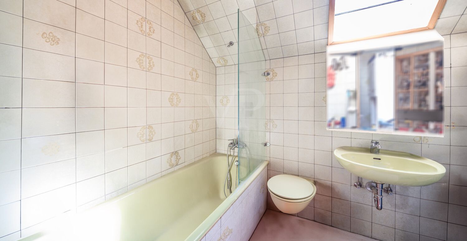 Badezimmer DG