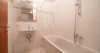 von_poll_real_estate_property_BR377_image_5