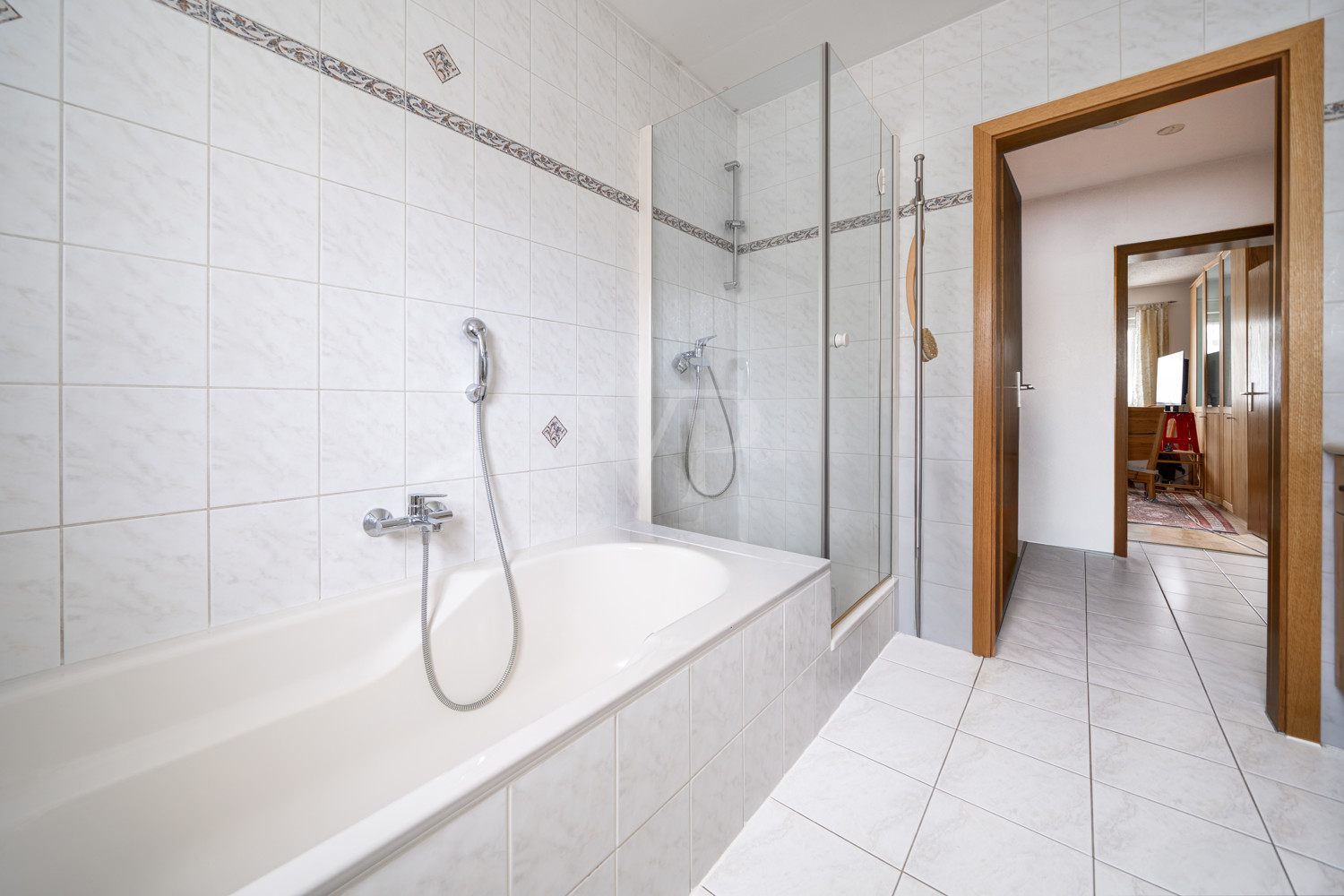 Badezimmer EG