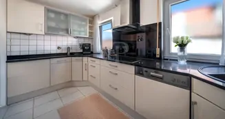 von_poll_real_estate_property_25455045_image_7