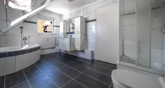 von_poll_real_estate_property_25455045_image_8