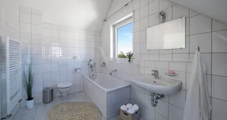 von_poll_real_estate_property_25455045_image_13