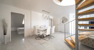 von_poll_real_estate_property_25455045_image_6