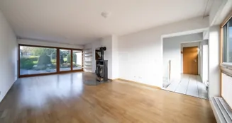 von_poll_real_estate_property_25455050_image_12