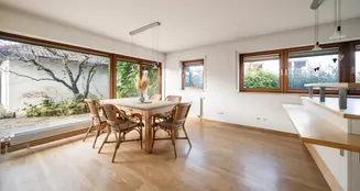 von_poll_real_estate_property_25455050_image_14