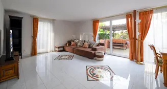 von_poll_real_estate_property_25455047_image_3